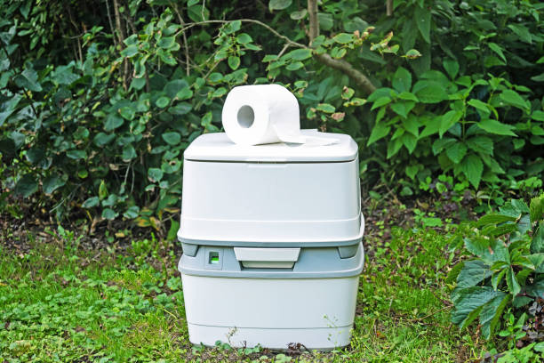Best Portable restroom trailer rental  in Fairmount, IN