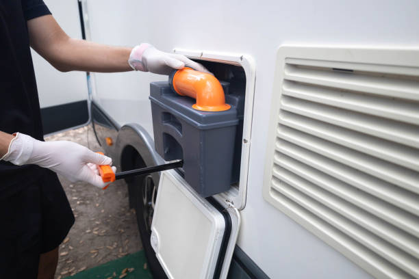 Best Porta potty rental near me  in Fairmount, IN